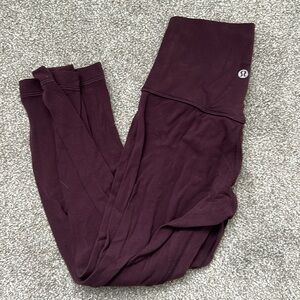 CROPPED LULULEMON ALIGNS